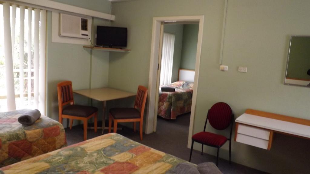 Collie Motel Dış mekan fotoğraf