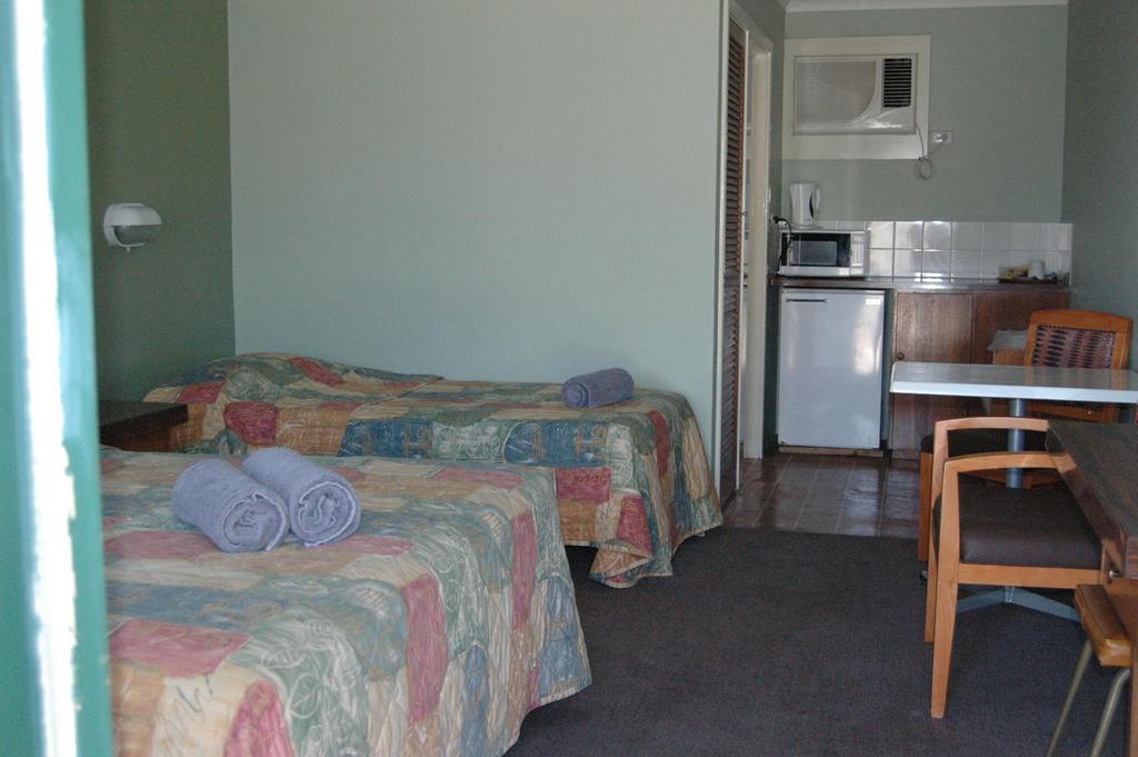 Collie Motel Dış mekan fotoğraf